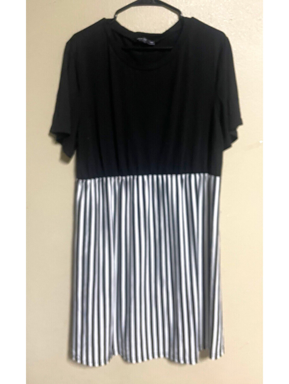 SHEIN CURVE Dress 2XL Black White Striped Midi Short Sleeve T-Shirtstretch goth